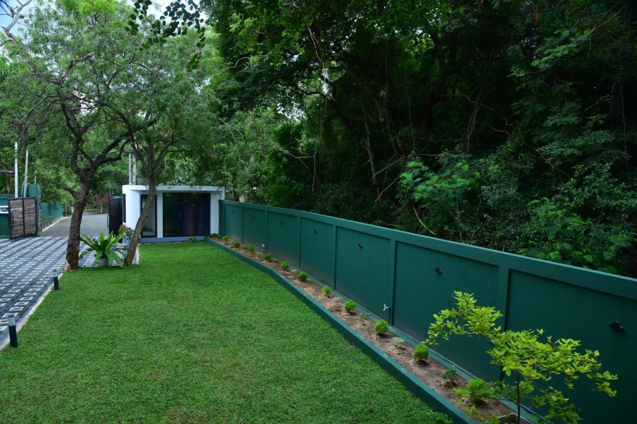 Hotel Eden Grand Dambulla Exteriér fotografie